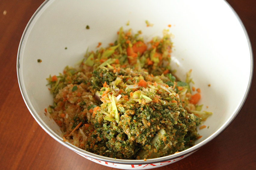 chopped vegetables for vegetable bouillon